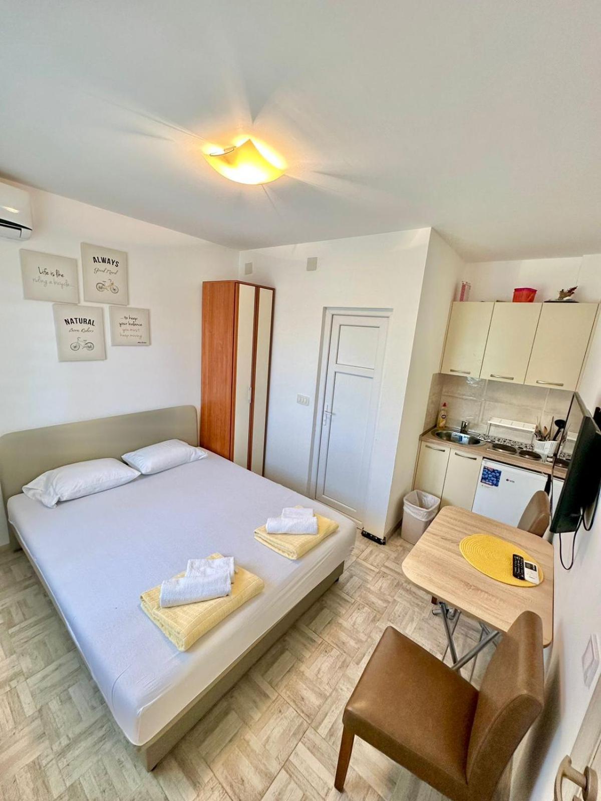 Montenegrina Apartment Будва Экстерьер фото