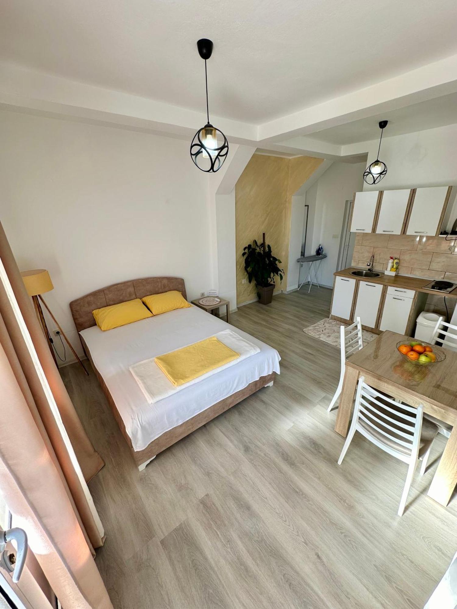 Montenegrina Apartment Будва Экстерьер фото