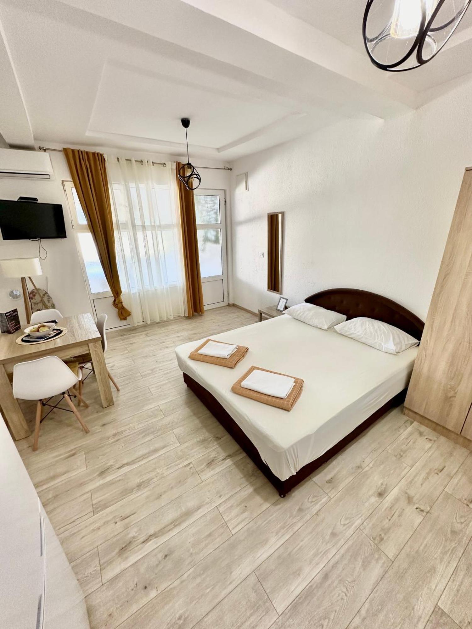 Montenegrina Apartment Будва Экстерьер фото